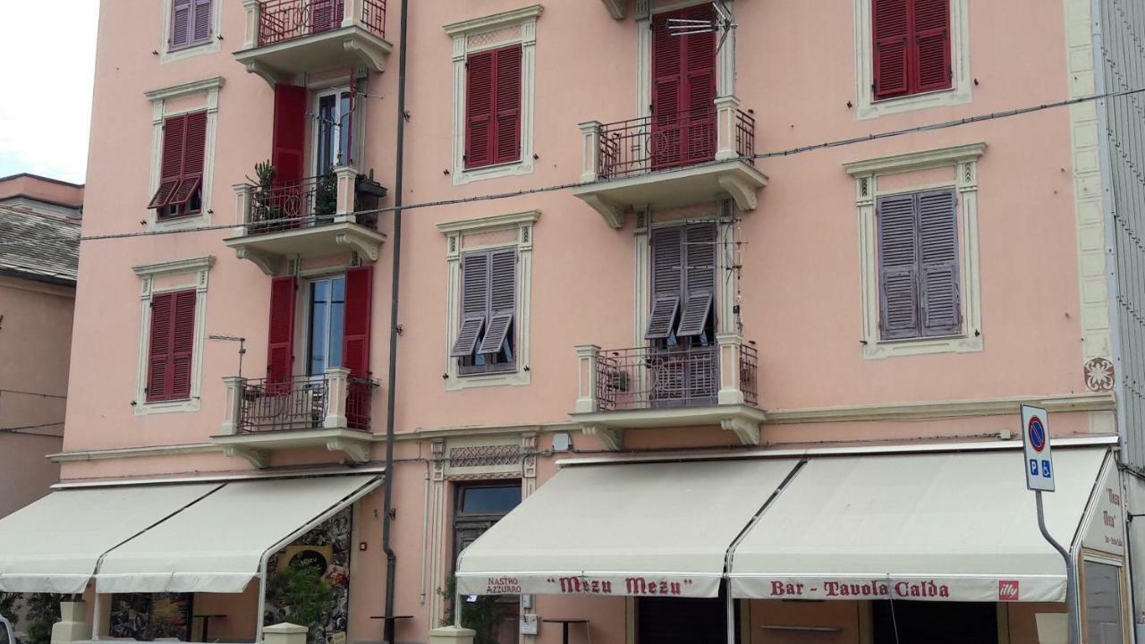 瓦多利古雷Residenza Lux Fronte Mare公寓 外观 照片